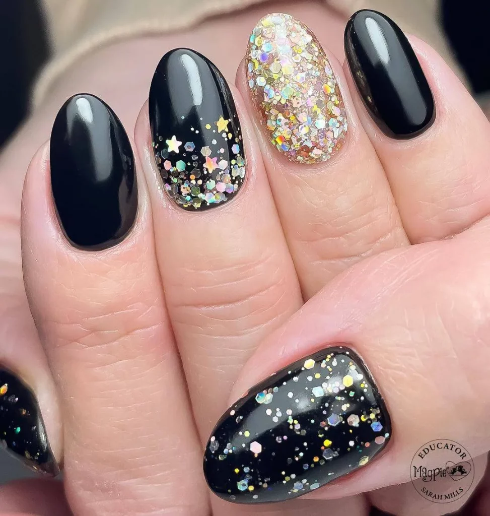 26 Black Nail Designs Black Nail Art We Can T Get Enough Of