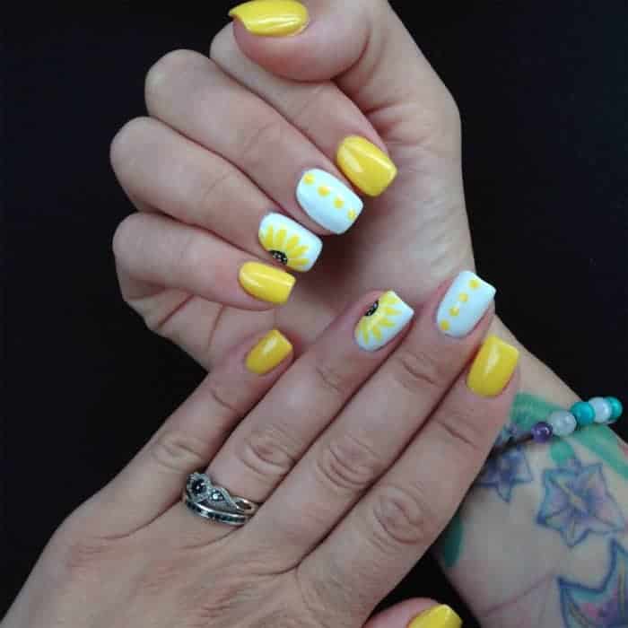 What Inspires Sunflower Nail Designs? Summer Trends